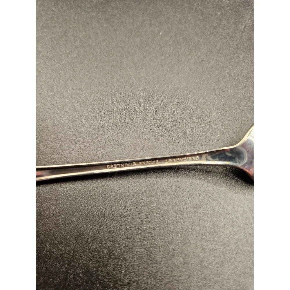 Oneida Oneidacraft Deluxe Stainless Chateau Baby Spoon 5.5 Inch Feeding Spoon